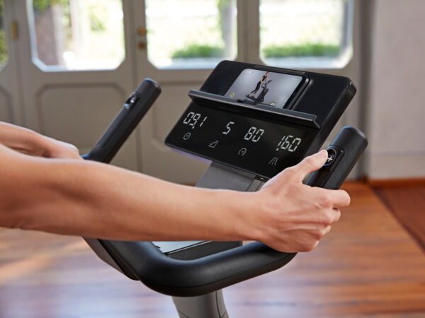 Technogym Cycle Vélo d'appartement compact